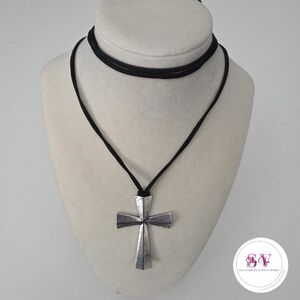Silver Cross Pendant Choker Necklace